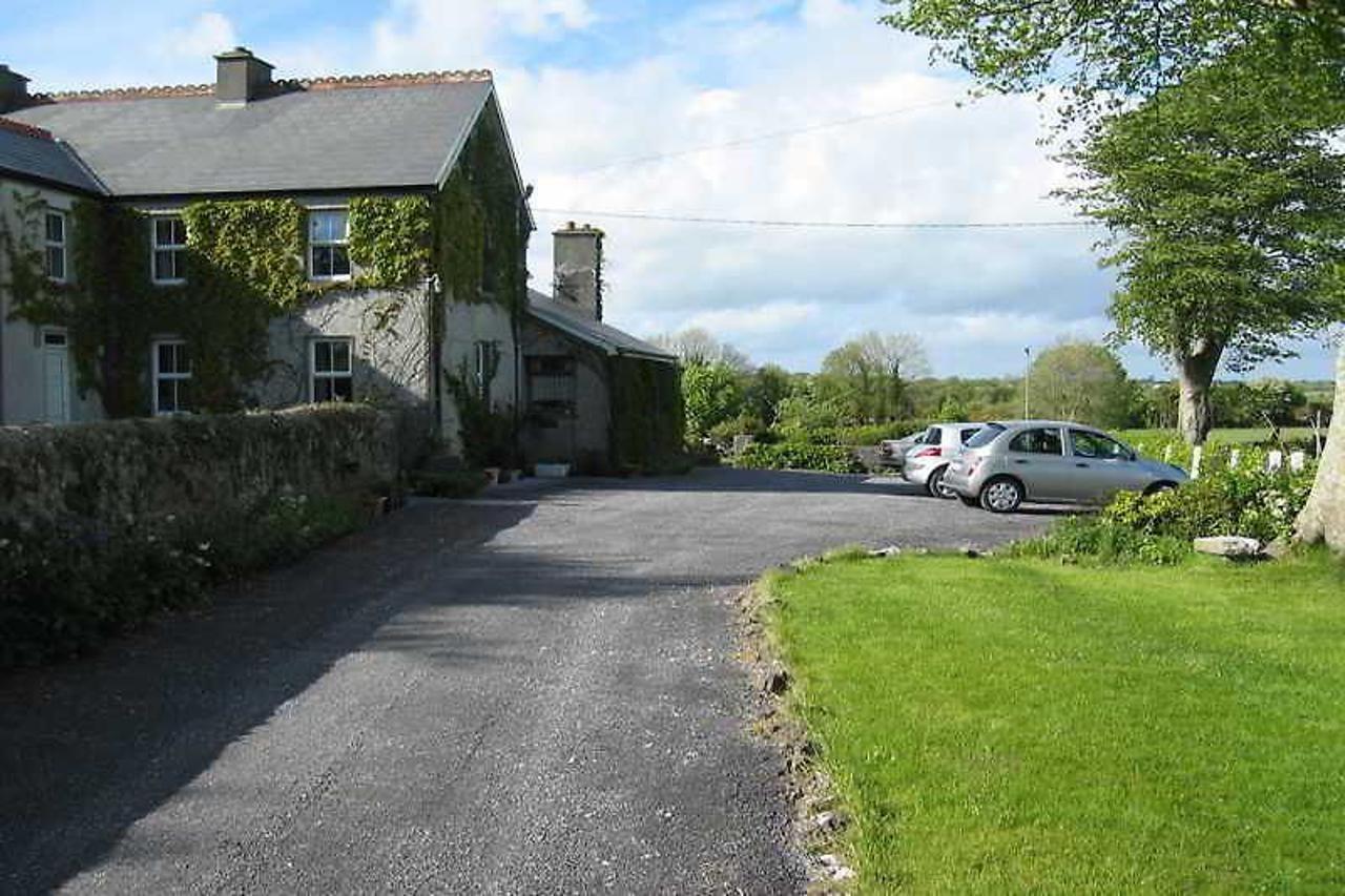 Corrib View Farm Hotell Lisheenanoran Exteriör bild